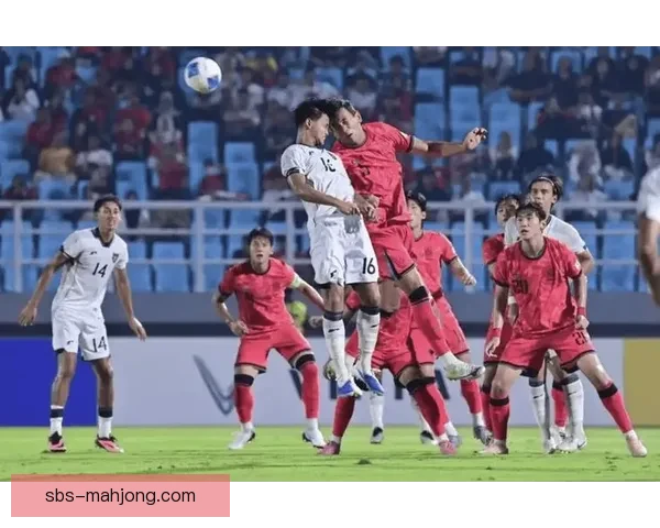 亚洲杯阵容调整对球队战术体系与整体竞争格局影响深度分析全局观